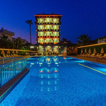 קונאקלי De Mare Family Hotel מראה חיצוני תמונה