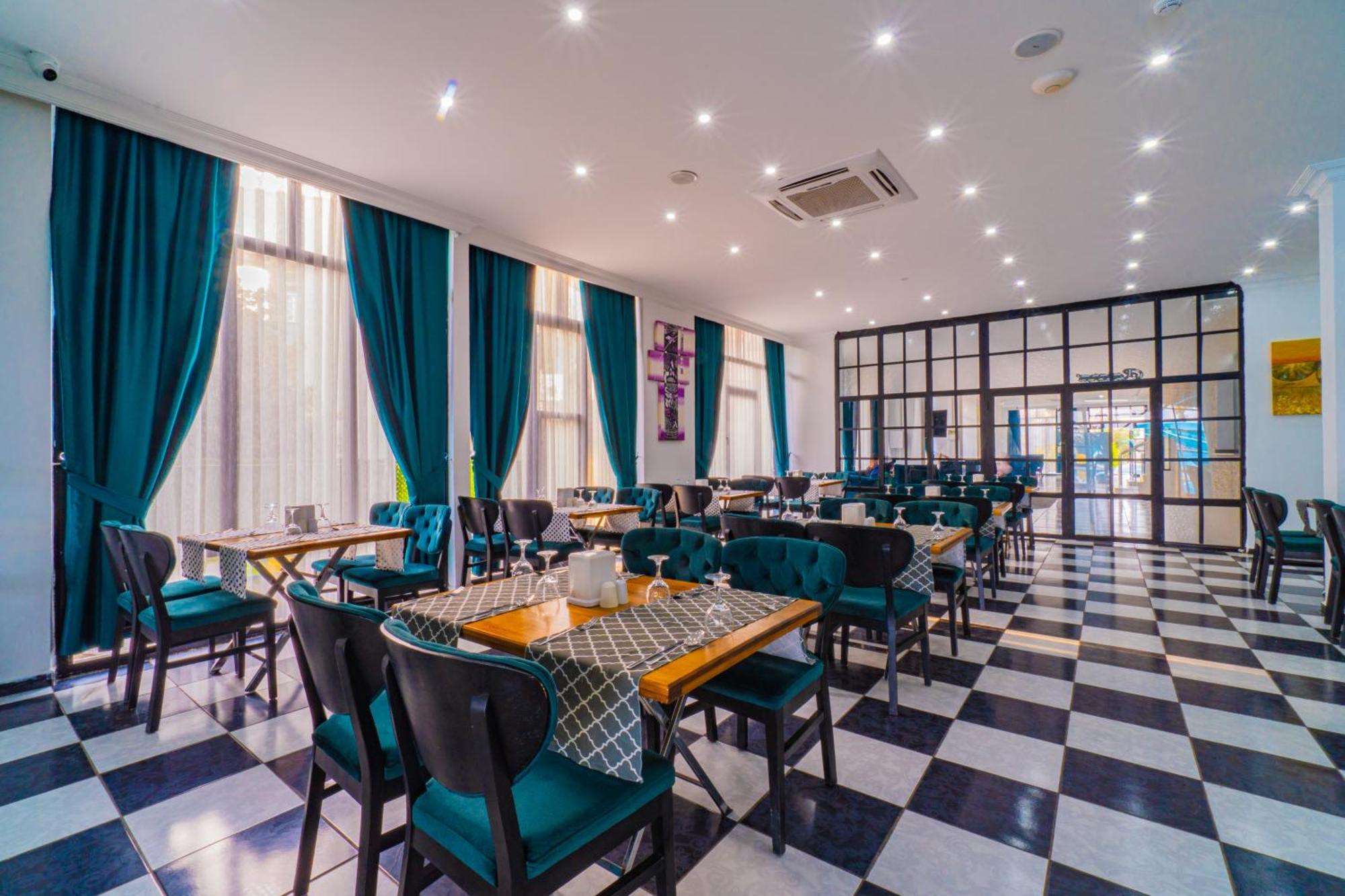 קונאקלי De Mare Family Hotel מראה חיצוני תמונה