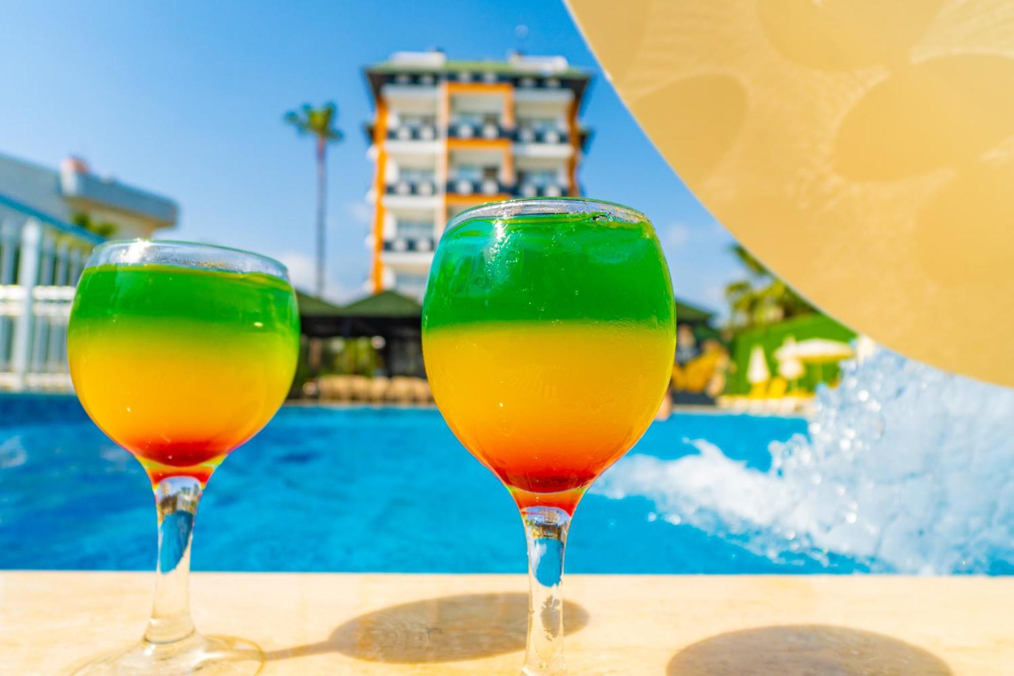 קונאקלי De Mare Family Hotel מראה חיצוני תמונה