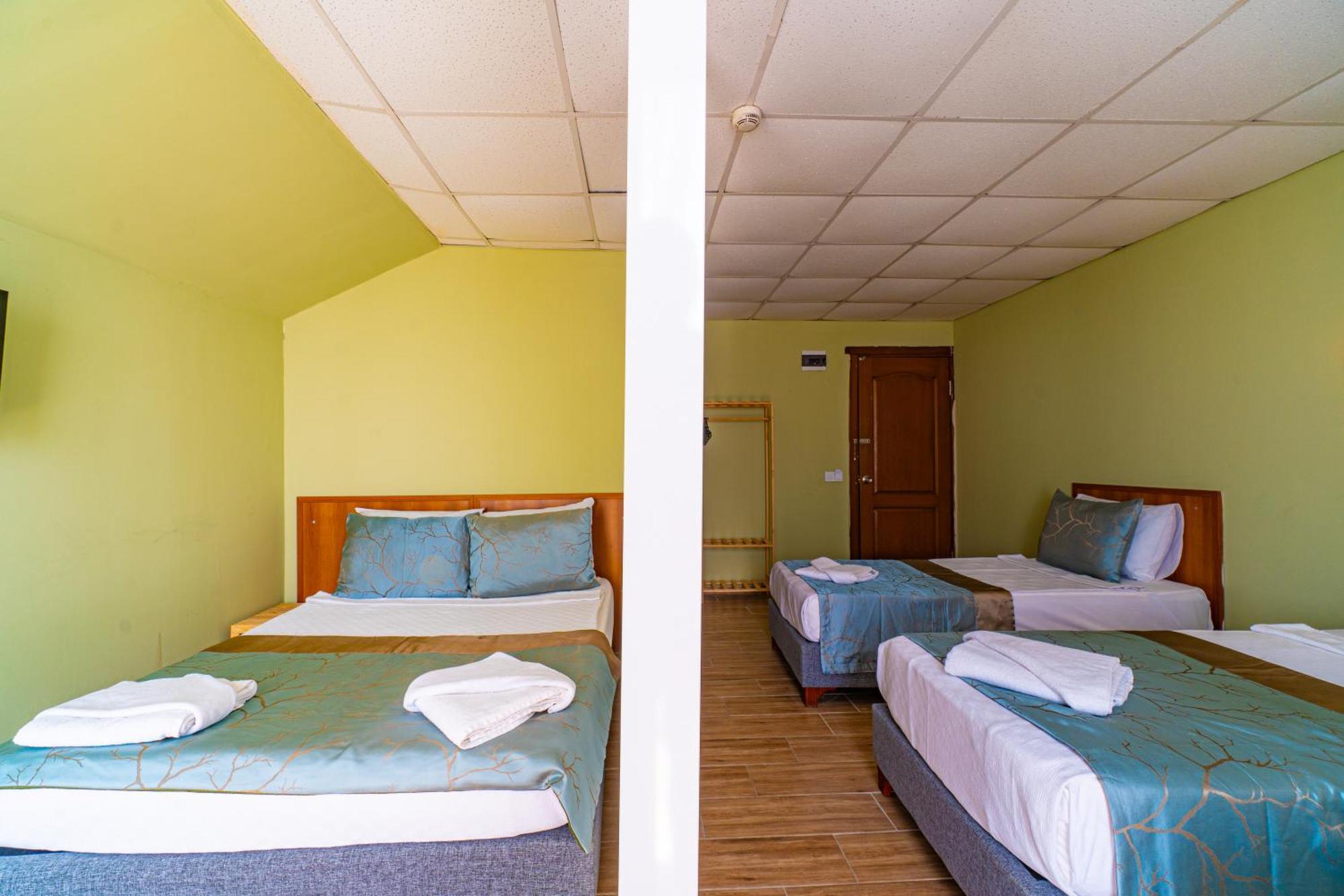 קונאקלי De Mare Family Hotel מראה חיצוני תמונה
