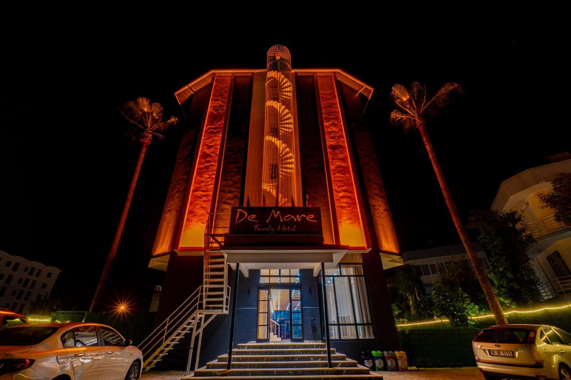 קונאקלי De Mare Family Hotel מראה חיצוני תמונה