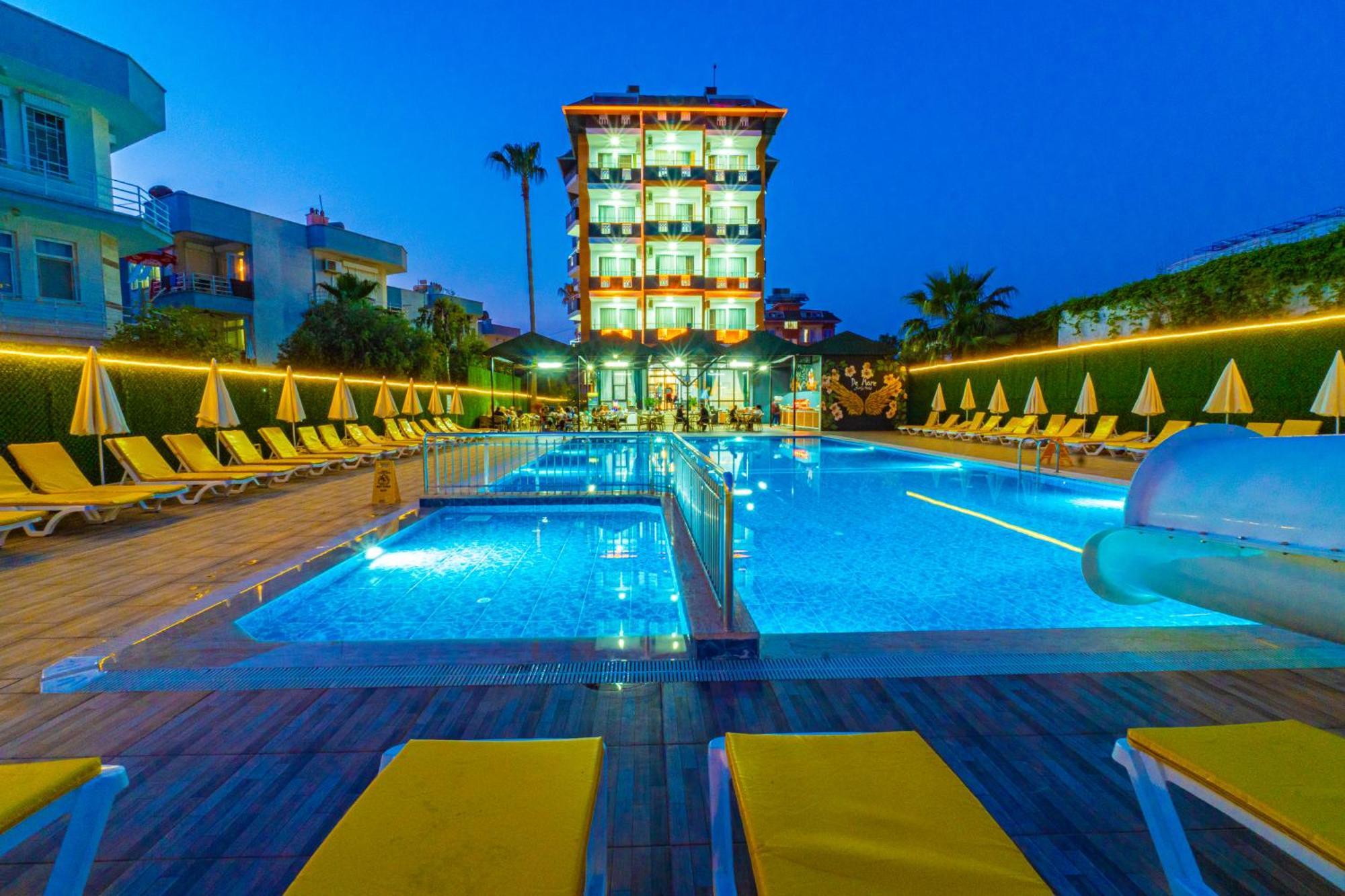 קונאקלי De Mare Family Hotel מראה חיצוני תמונה
