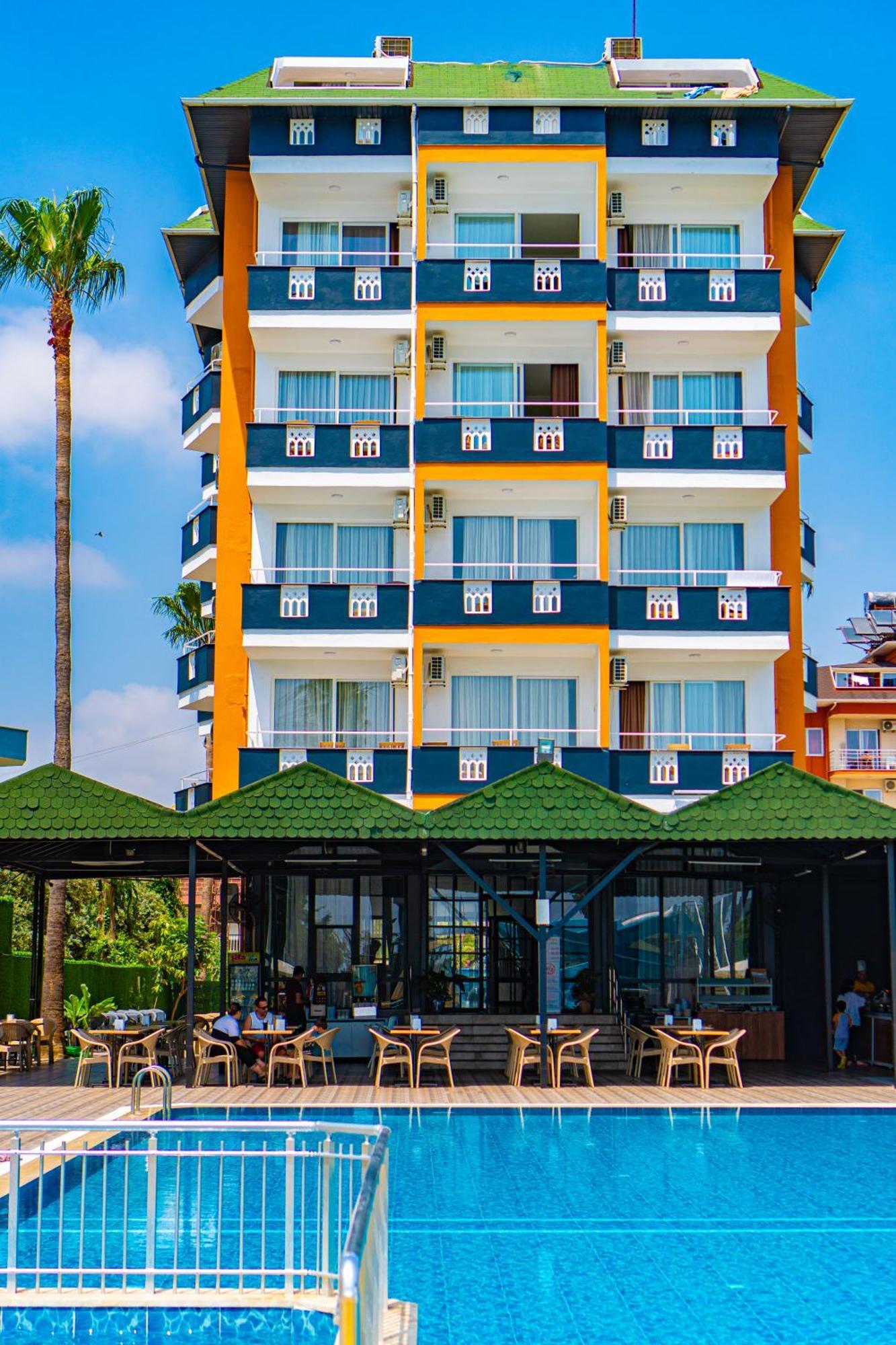 קונאקלי De Mare Family Hotel מראה חיצוני תמונה