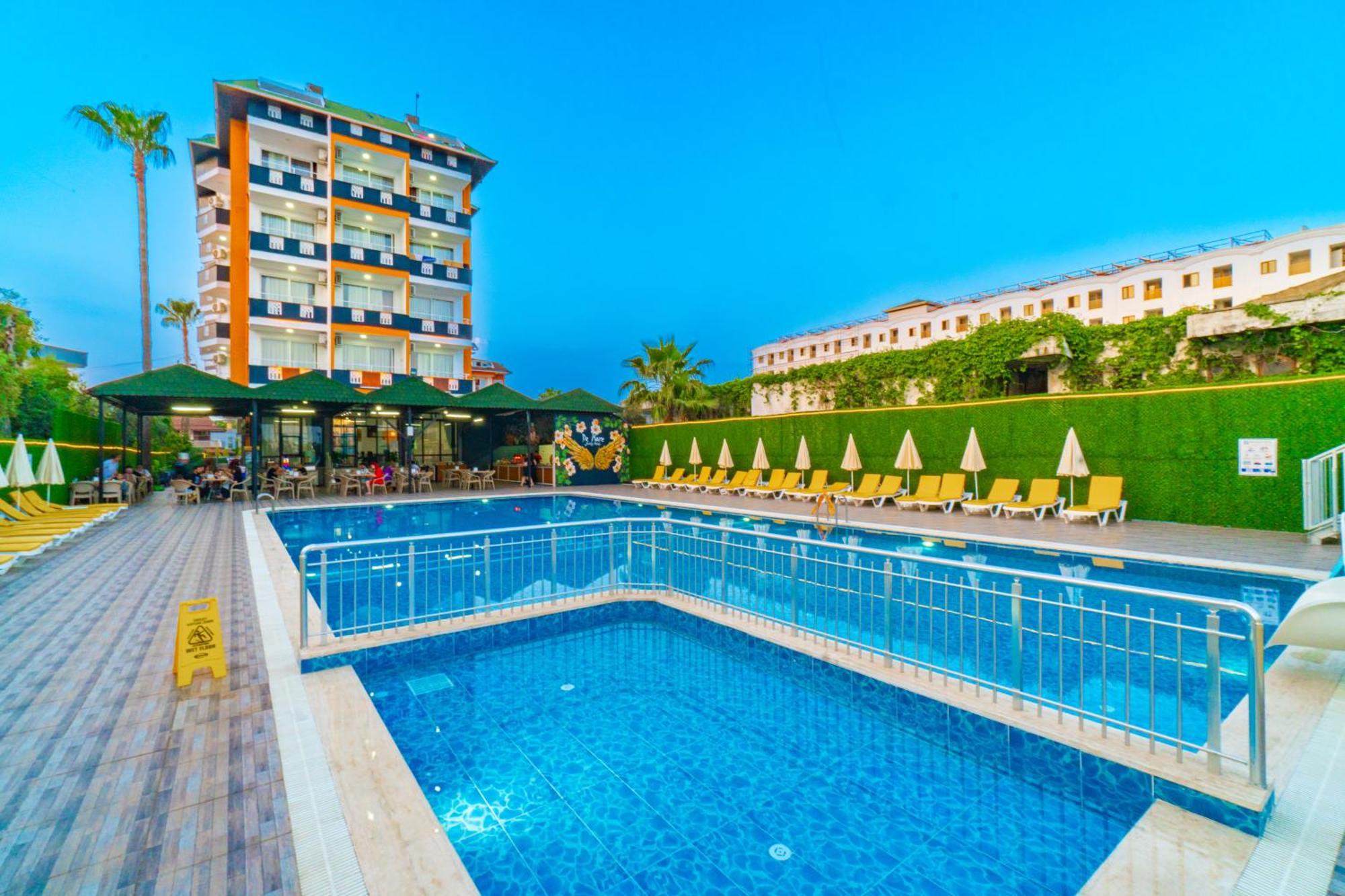 קונאקלי De Mare Family Hotel מראה חיצוני תמונה