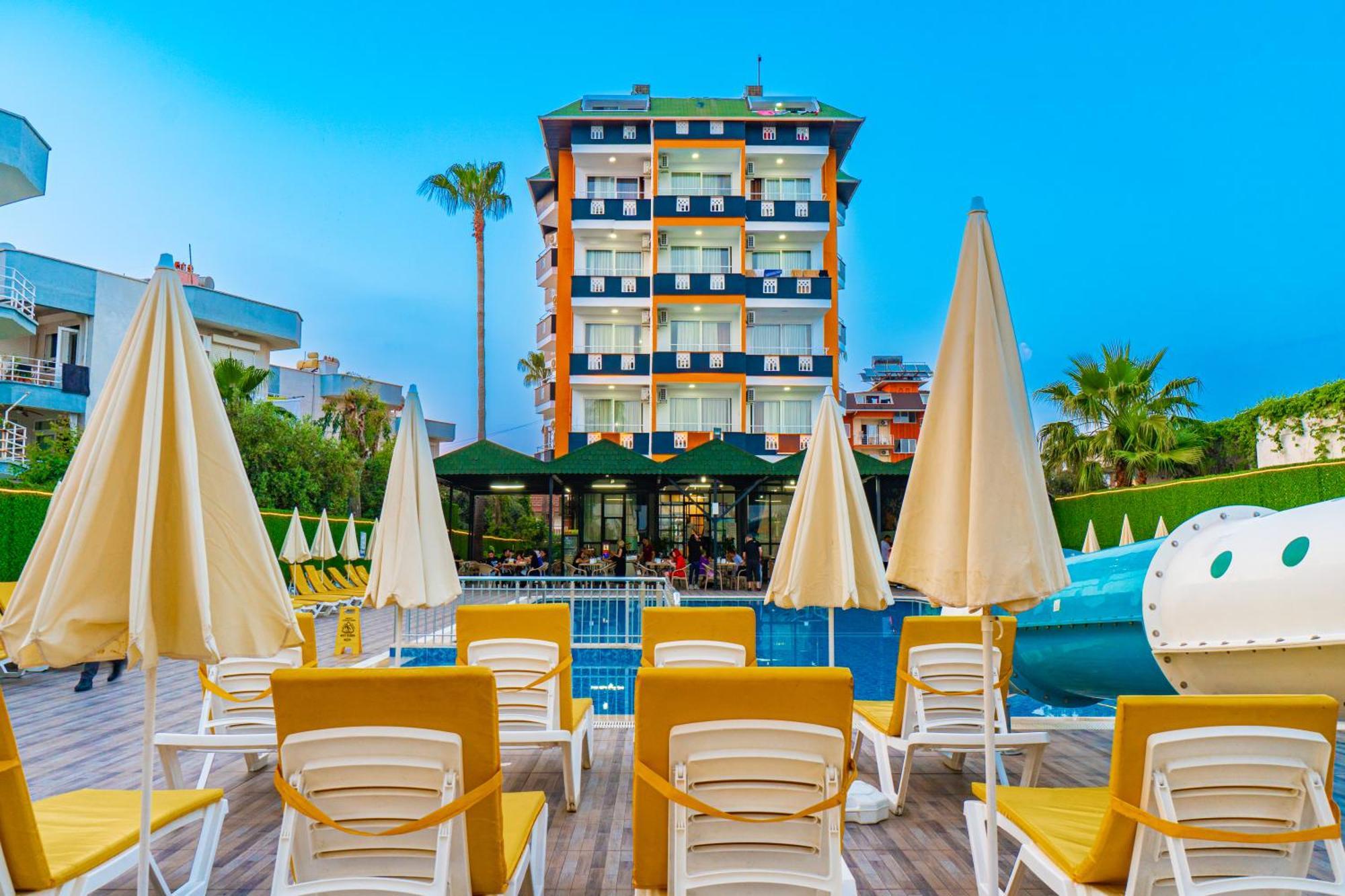 קונאקלי De Mare Family Hotel מראה חיצוני תמונה