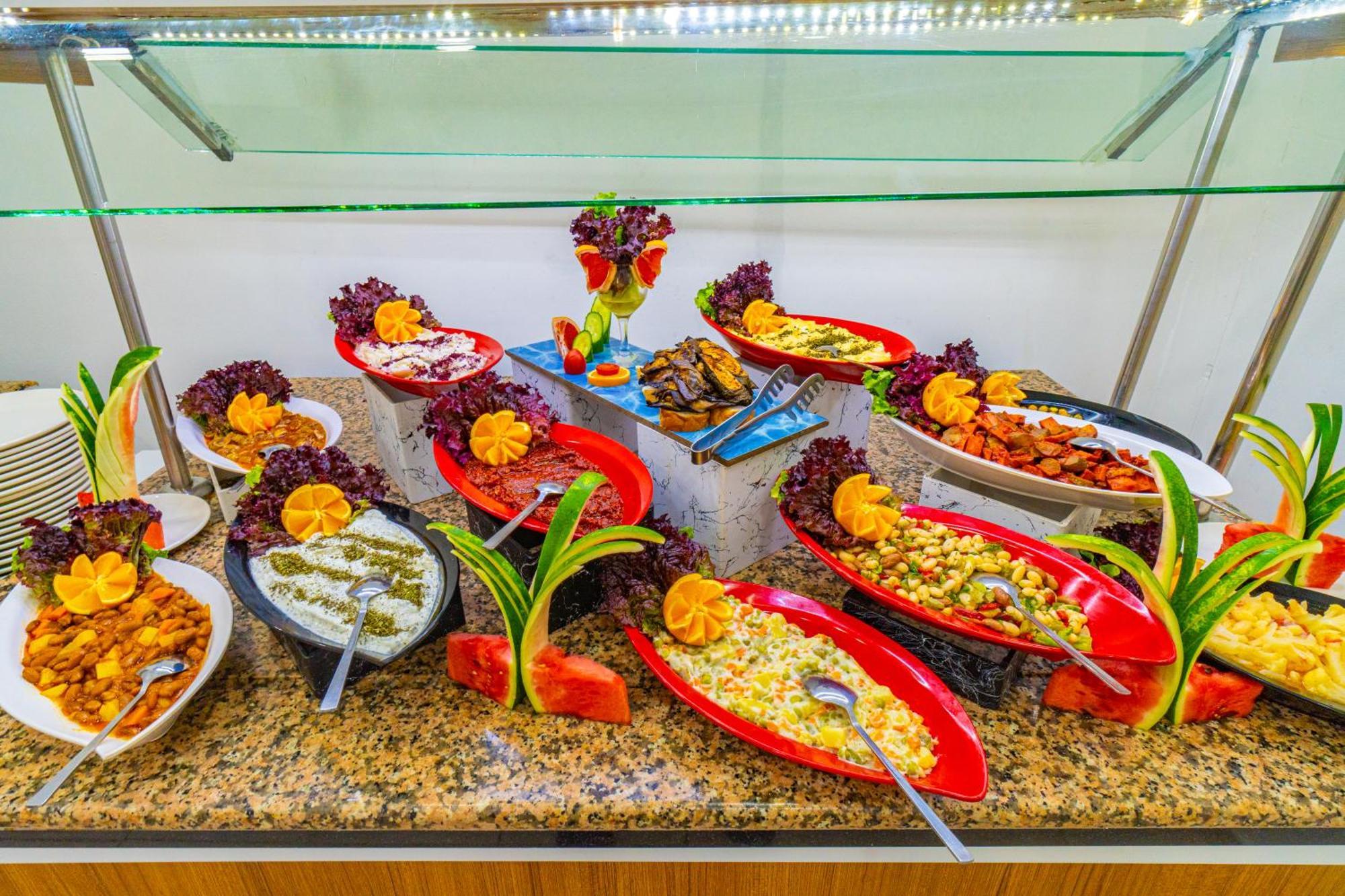 קונאקלי De Mare Family Hotel מראה חיצוני תמונה